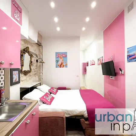 Urban Flat 193 - Barbie Paris